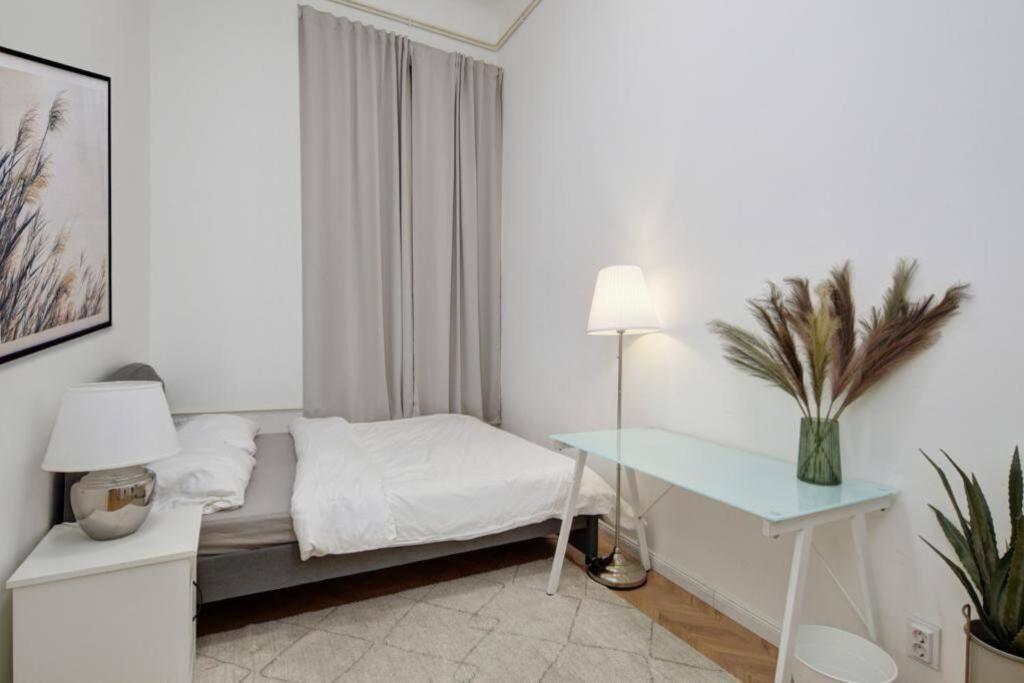 Lovely 3 Bedrooms Apartment In The Jewish Quarter بودابست المظهر الخارجي الصورة